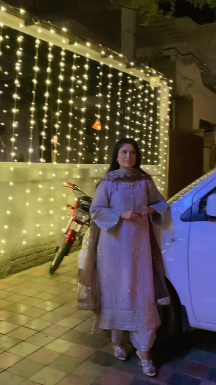 @Hina Bukhari