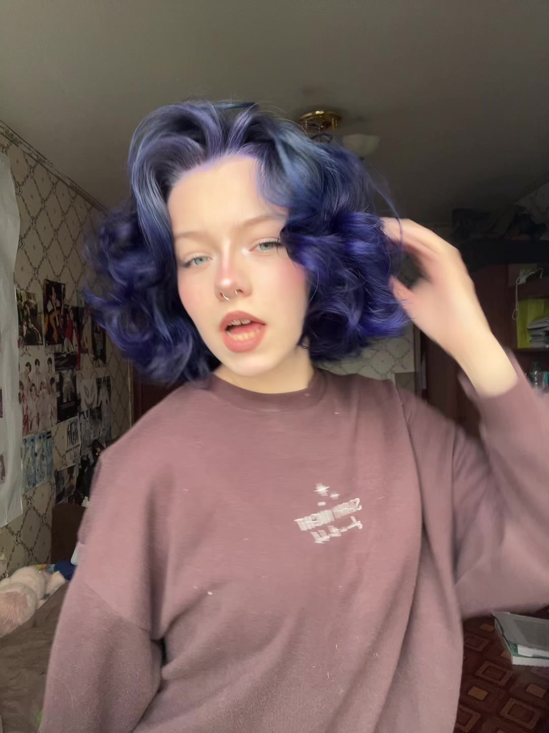 @・✧𝔦𝔪𝔞𝔰𝔩𝔲𝔱✧・