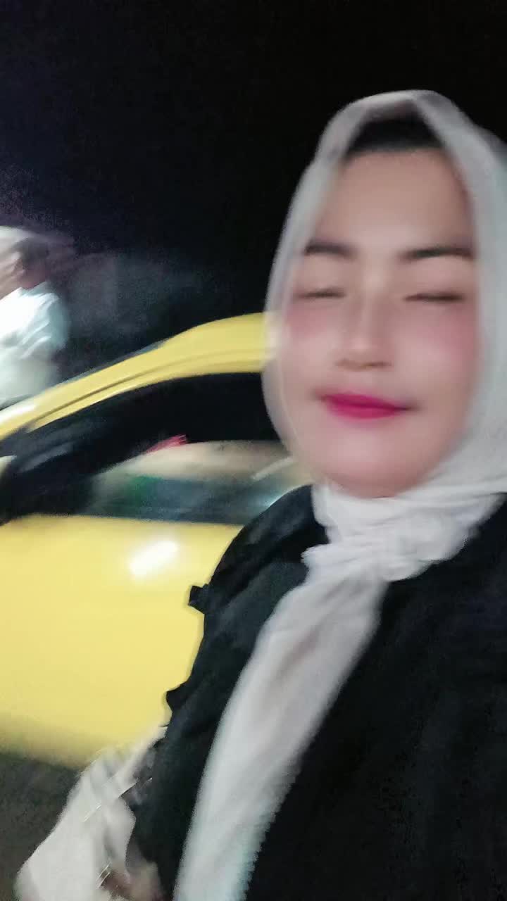 @Fiiana253201