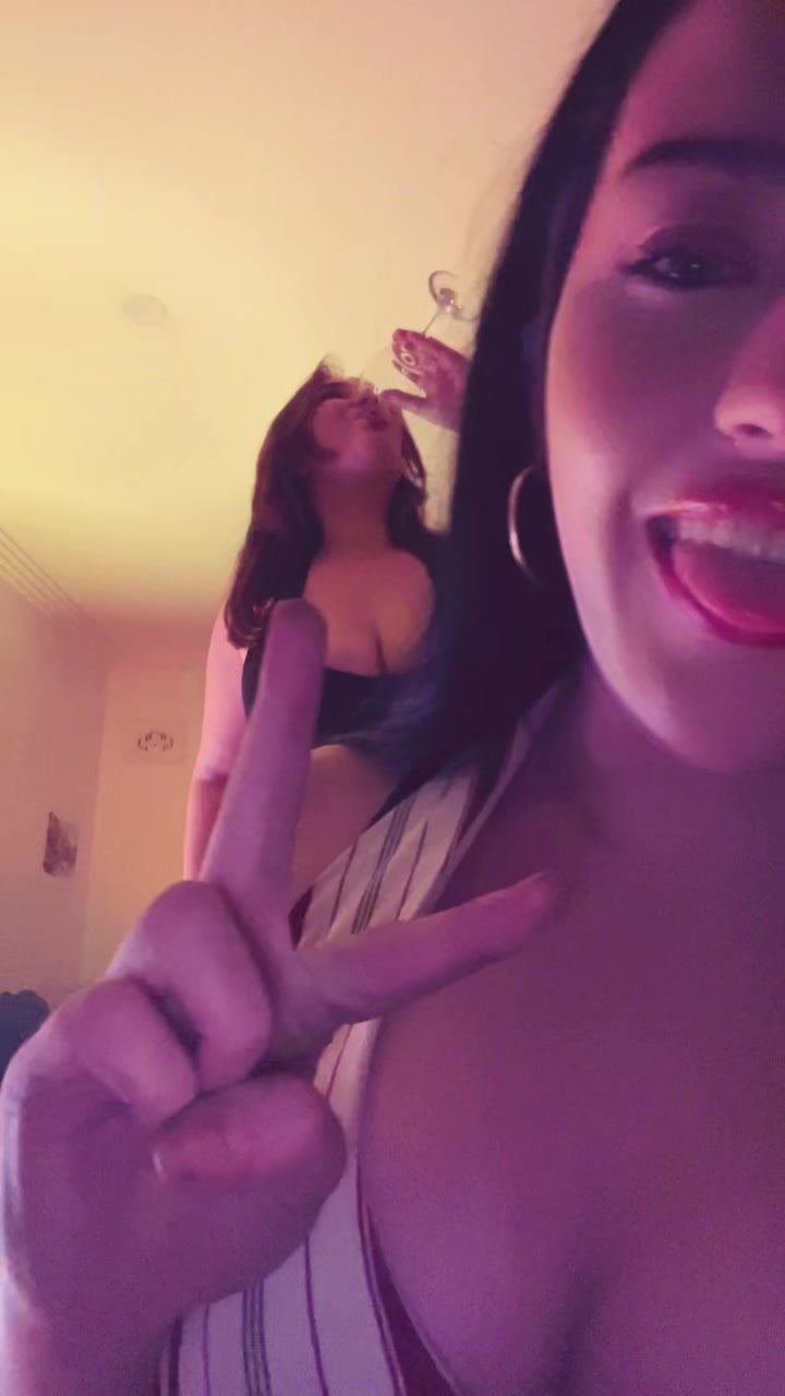 @Lily puccccccccccccioni