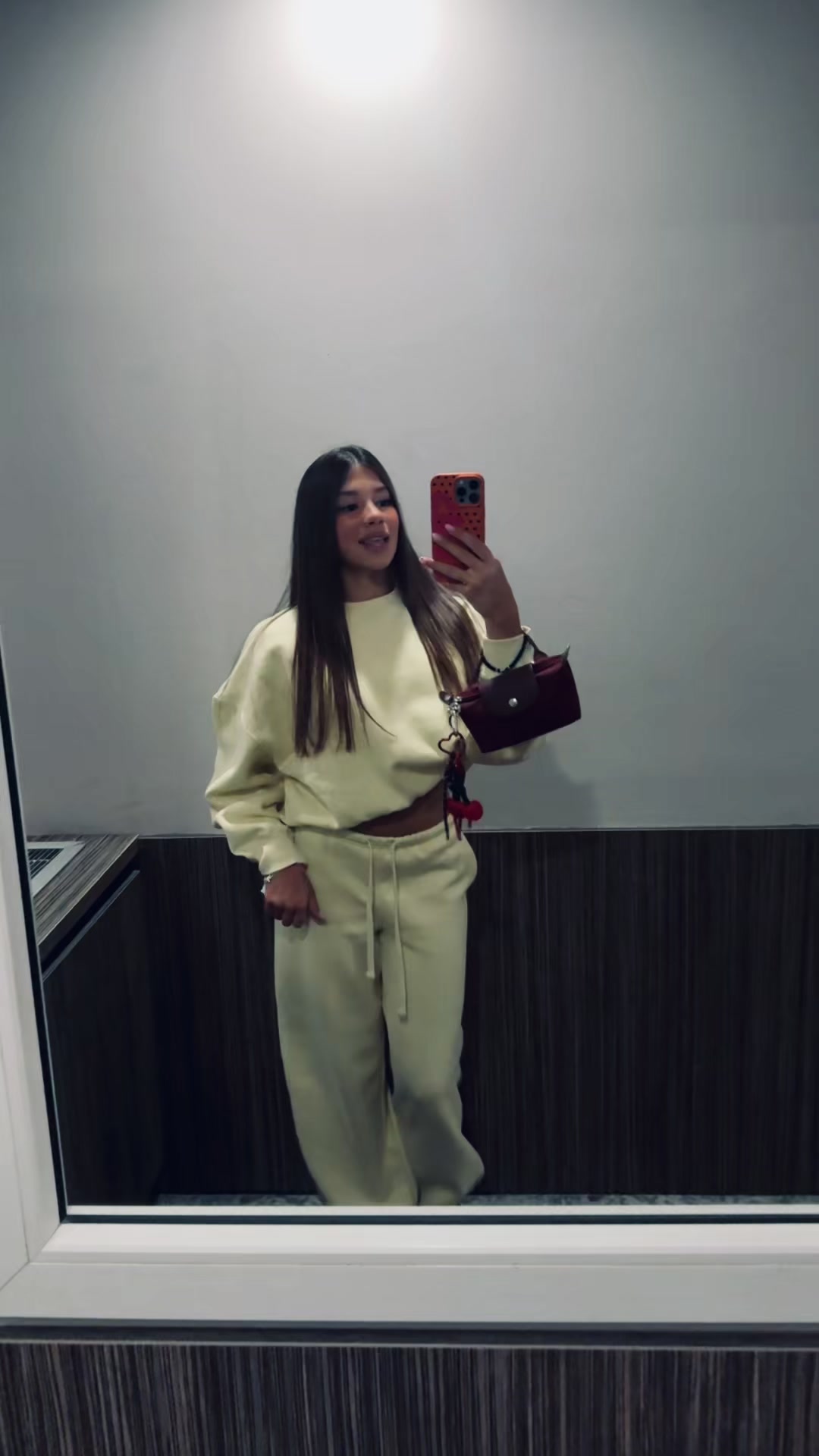 @Čarnananan