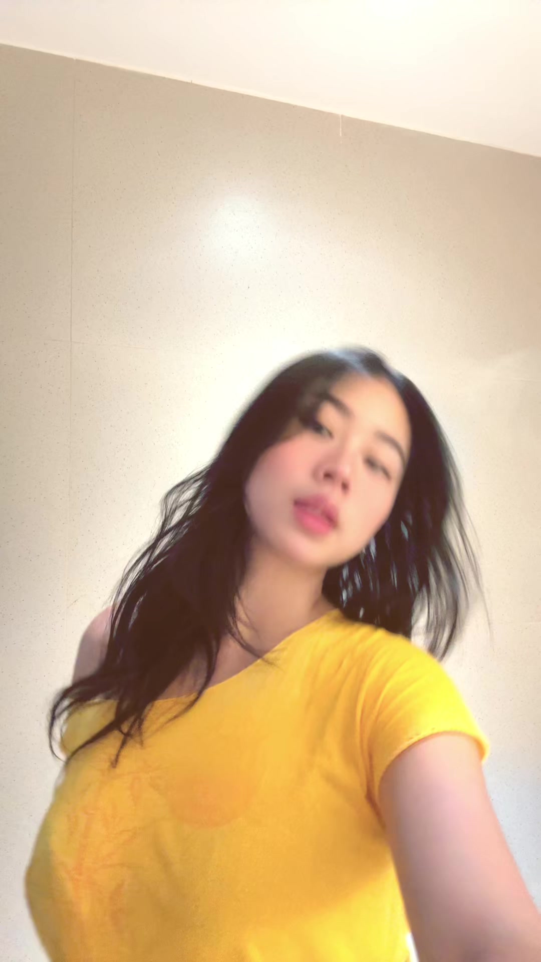 @taniaaa