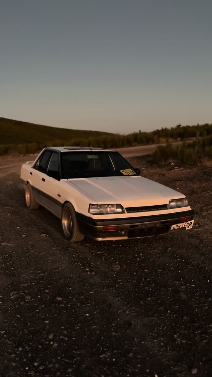 @￼