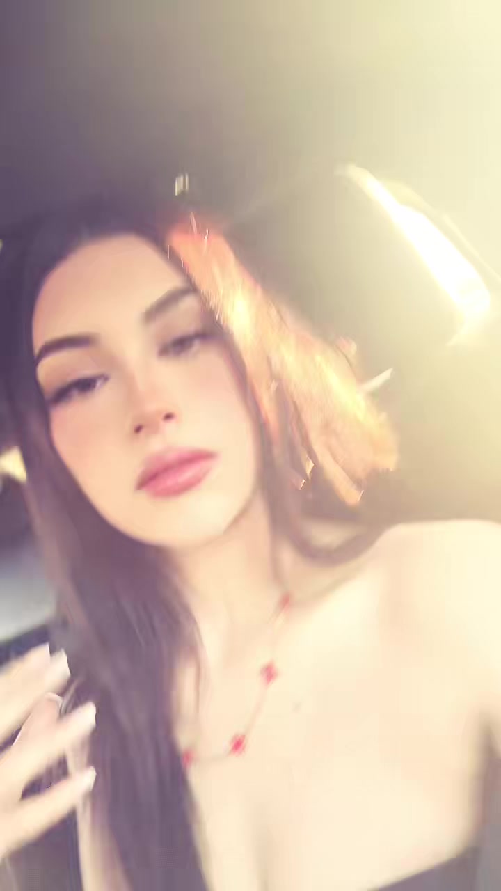 @𝙰𝙻𝙴𝚇𝙸𝙰 𝚇𝙾