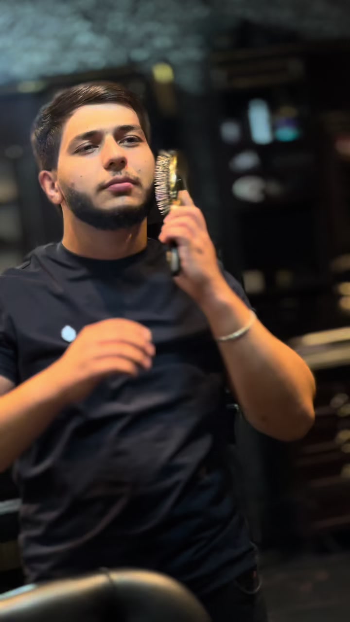 @Barber🎩