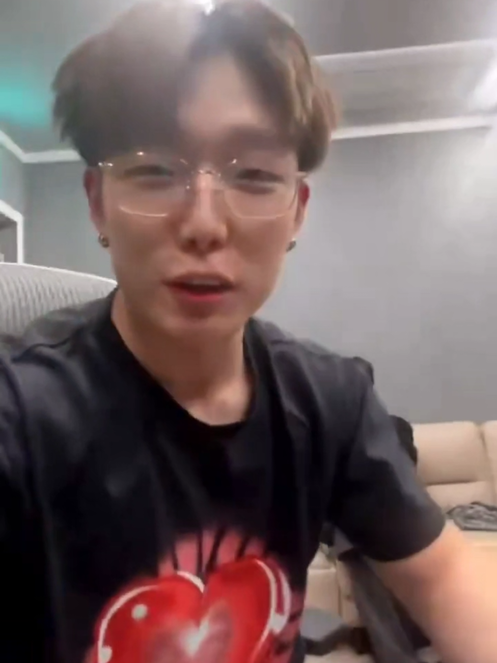 @Dellista_iKONIC
