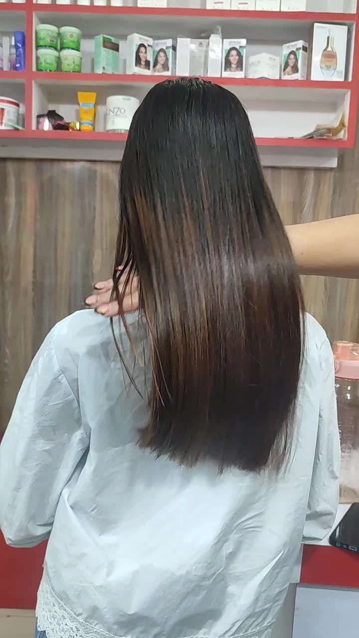 @Anita (aasmi beautiparlour)๐