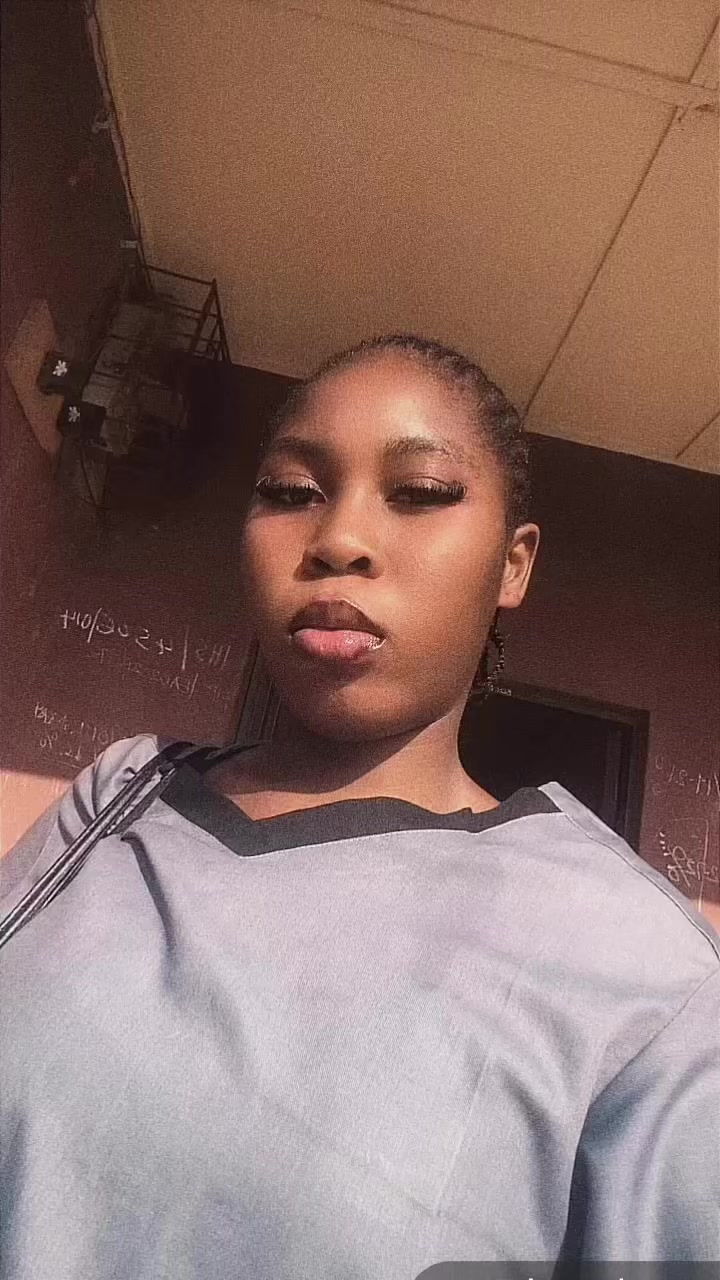 @FOLA🌸