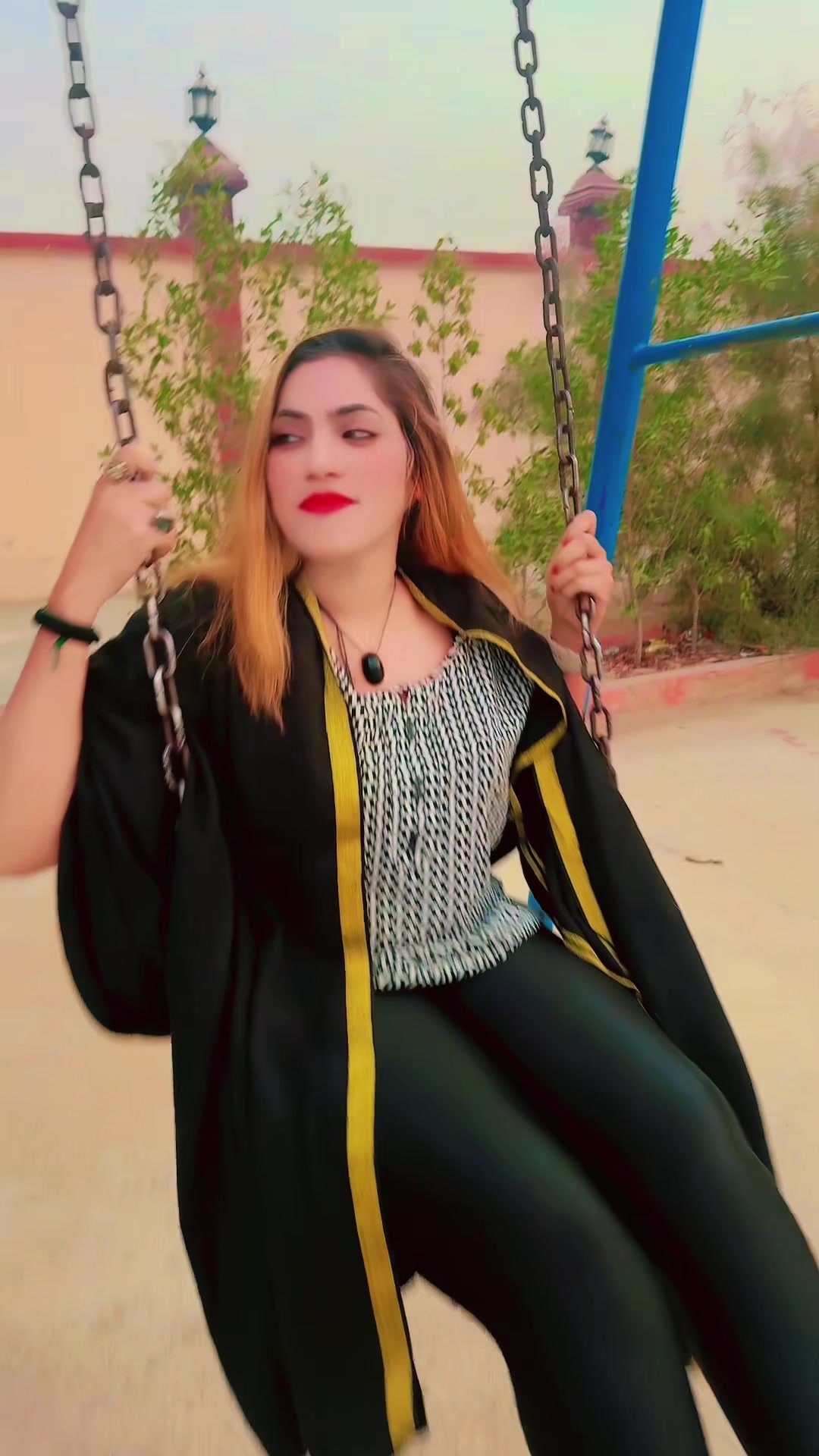 @bushramarviofficial