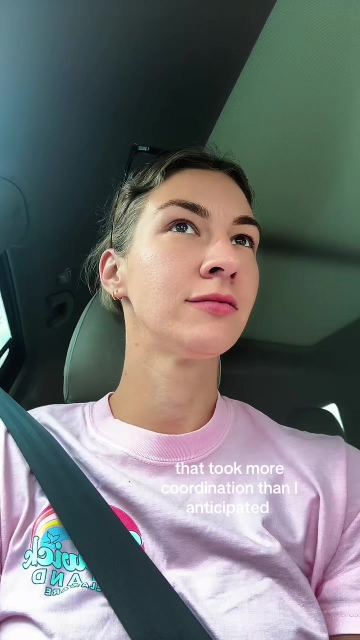 @THE TALL GIRL NEXT DOOR