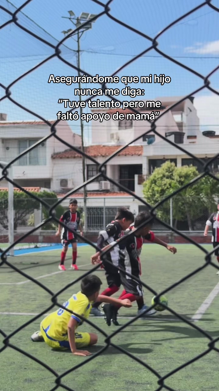 @andreavivianafc