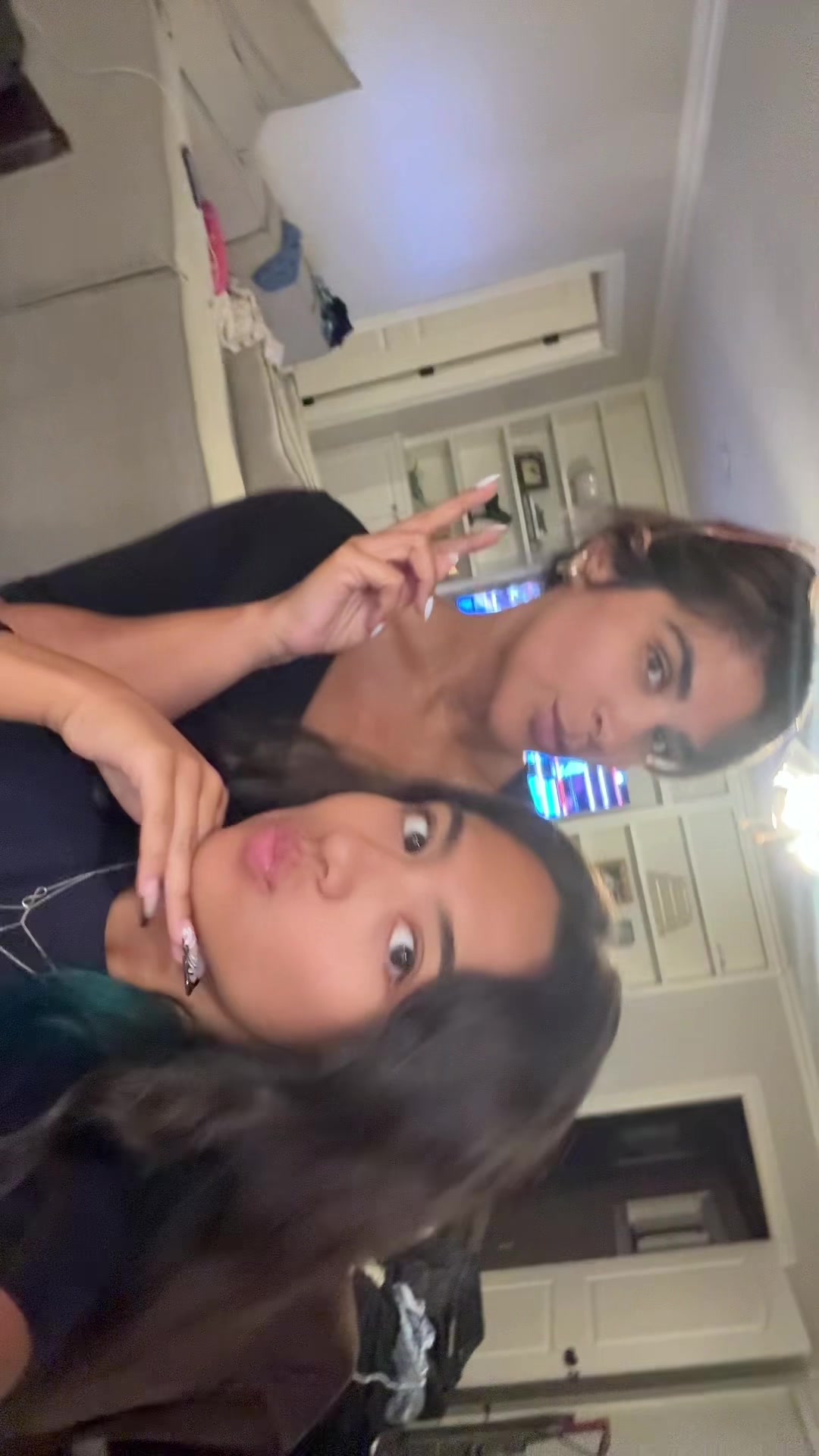 @emi