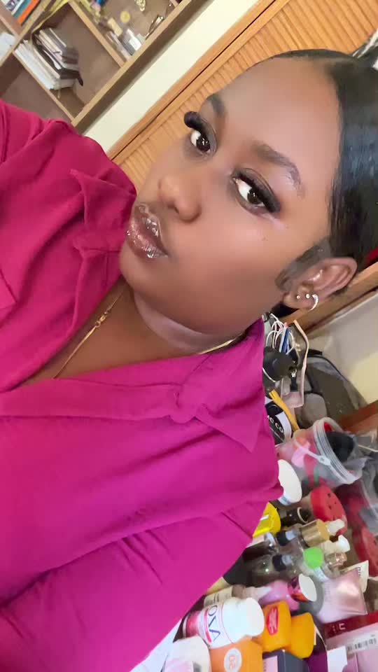 @Shakera🎀