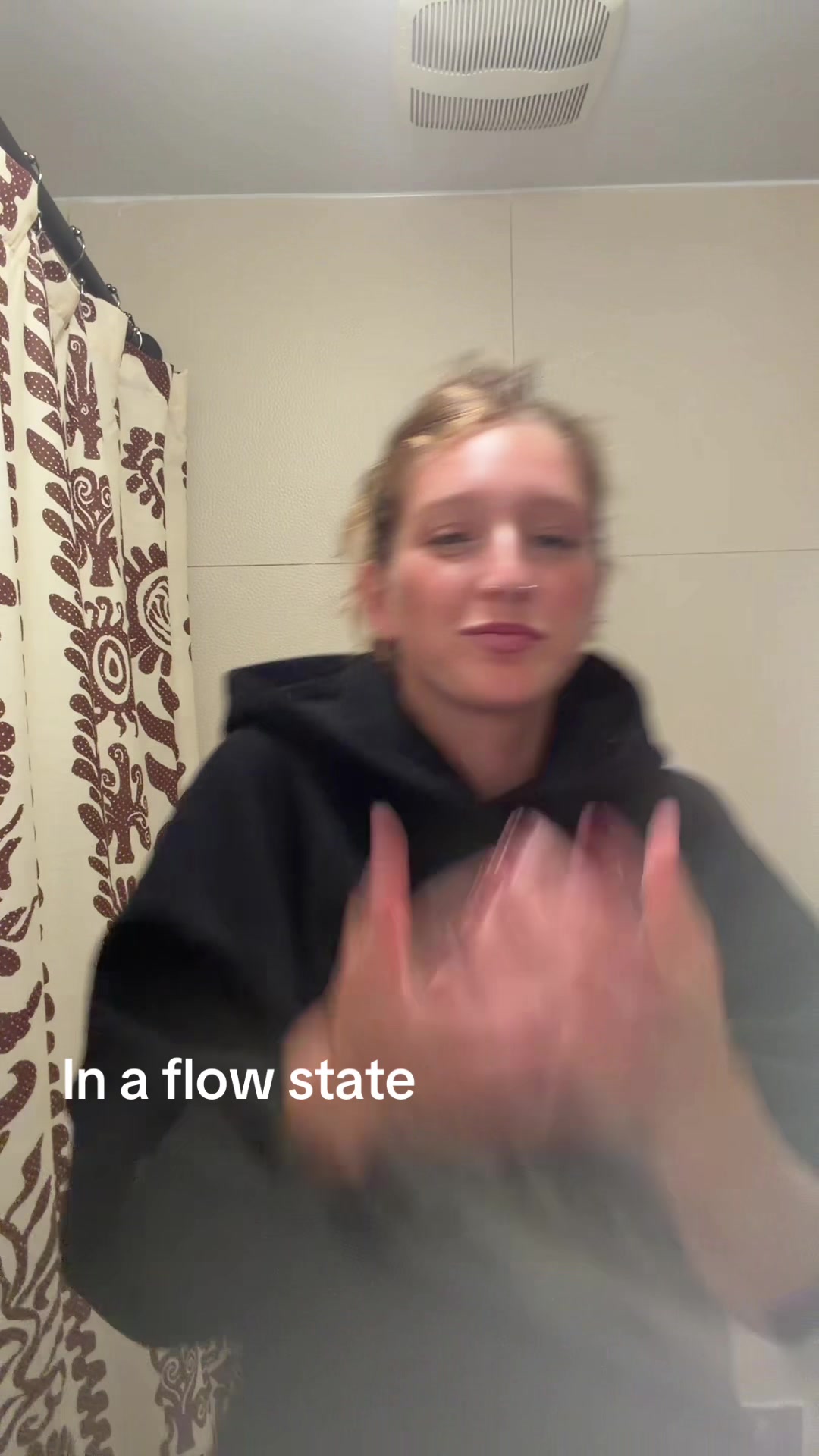 @Bella