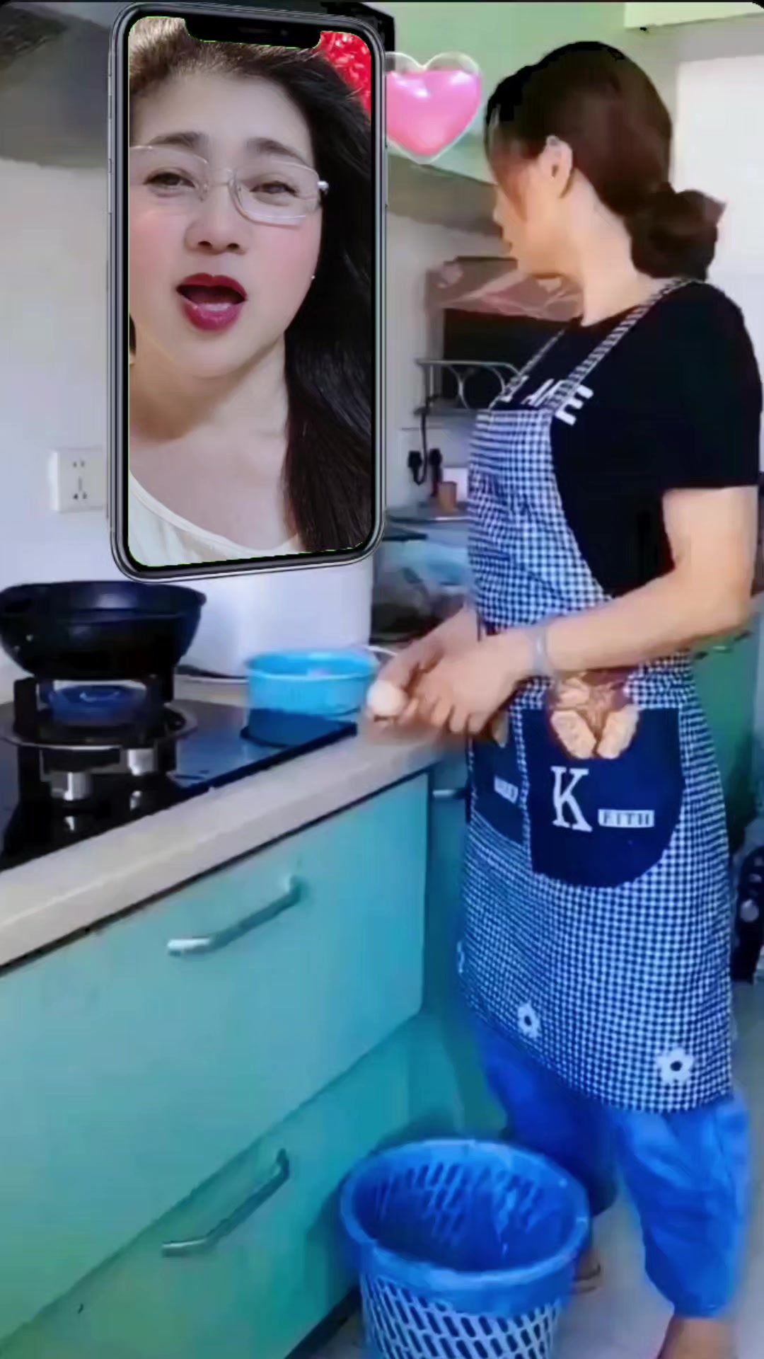 @Tố Quy&ecirc;n
