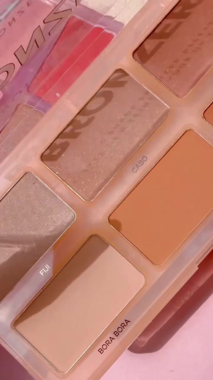 @UGC | Peachy Queen