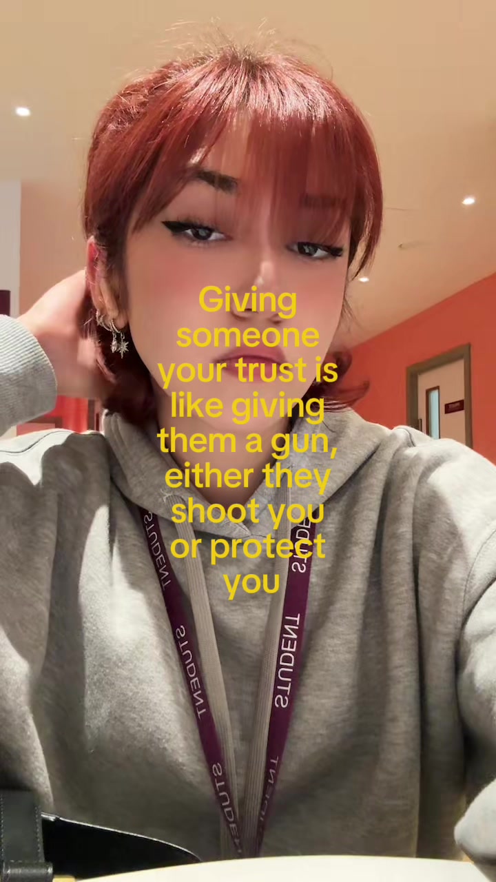 @Mia