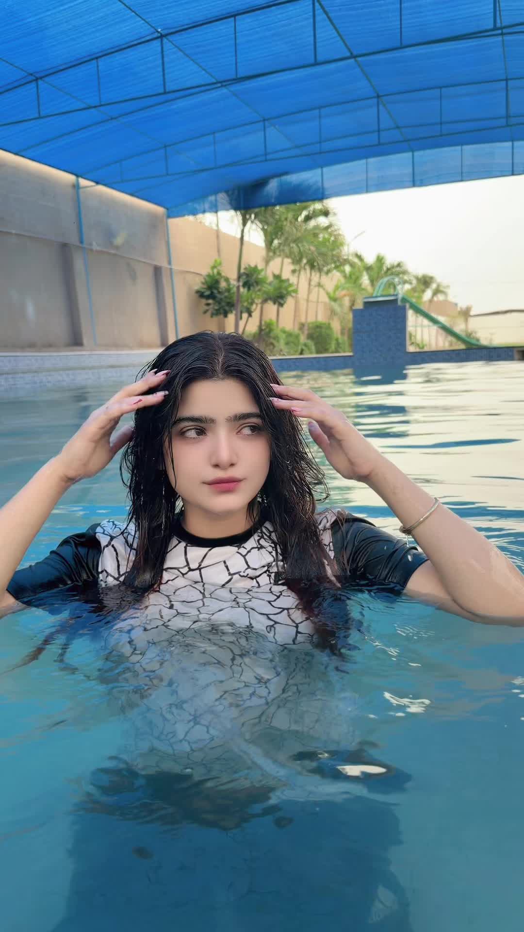 @Malaika Khan