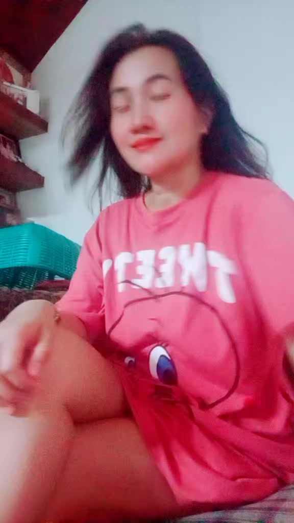 @lovely 12😘Princess18😘mar31