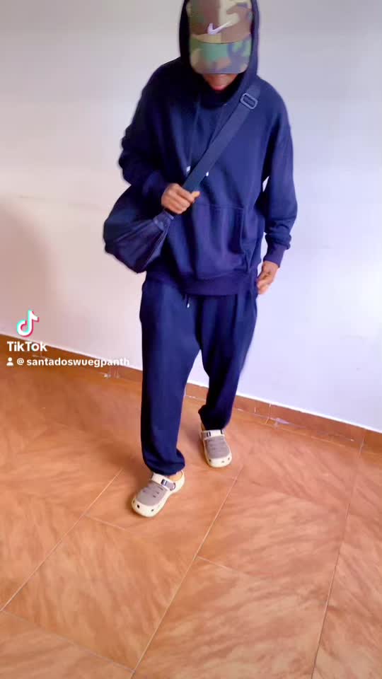 @Santa swueg play boy 🥰