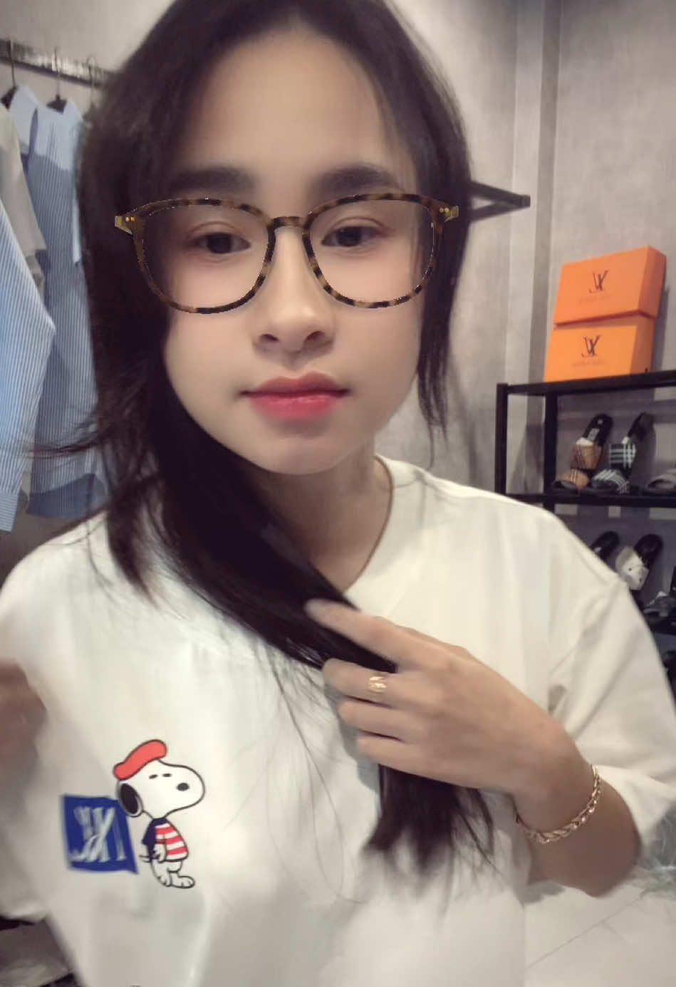 @Huỳnh Như Sốpping 🌸