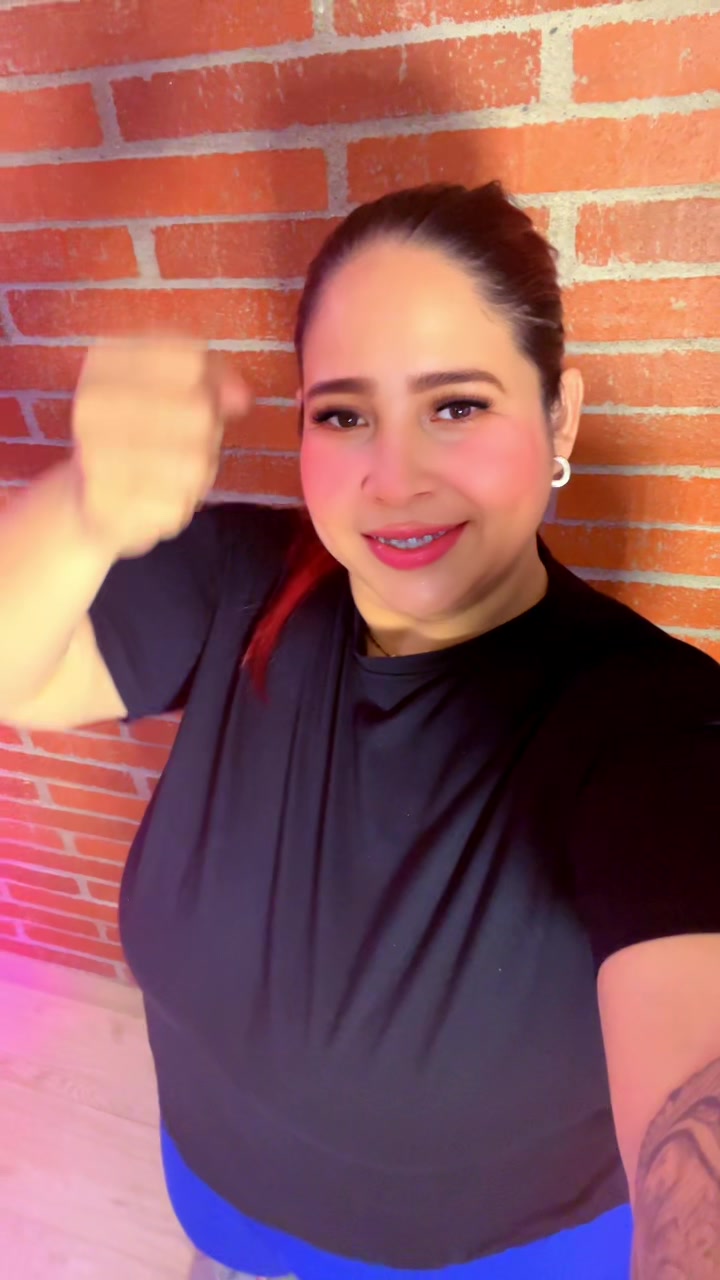 @lolapopvibes