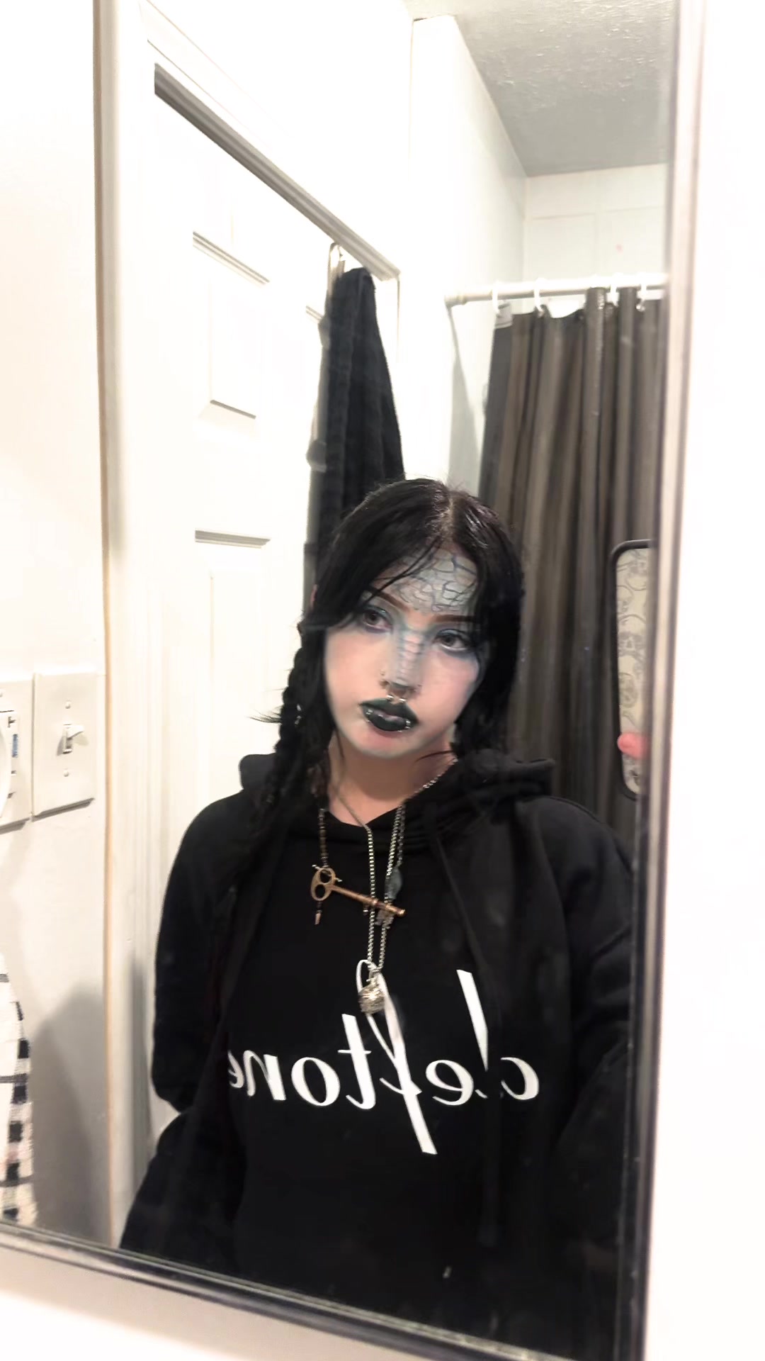 @lilxlily___
