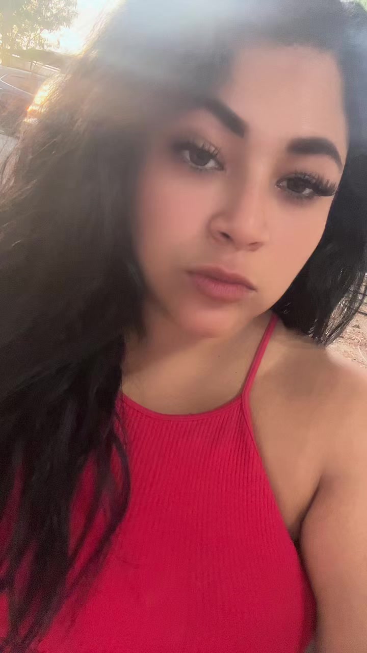 @Alejandra Garza