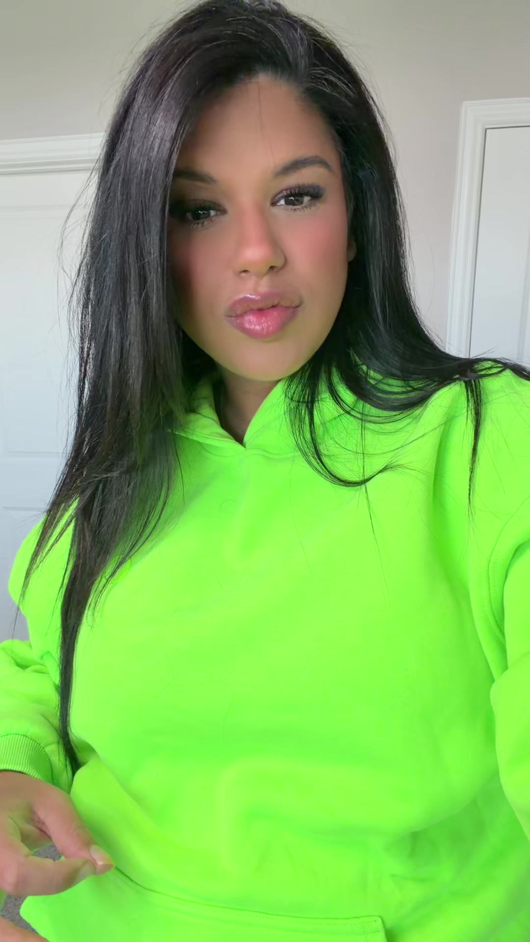 @LizDamyl