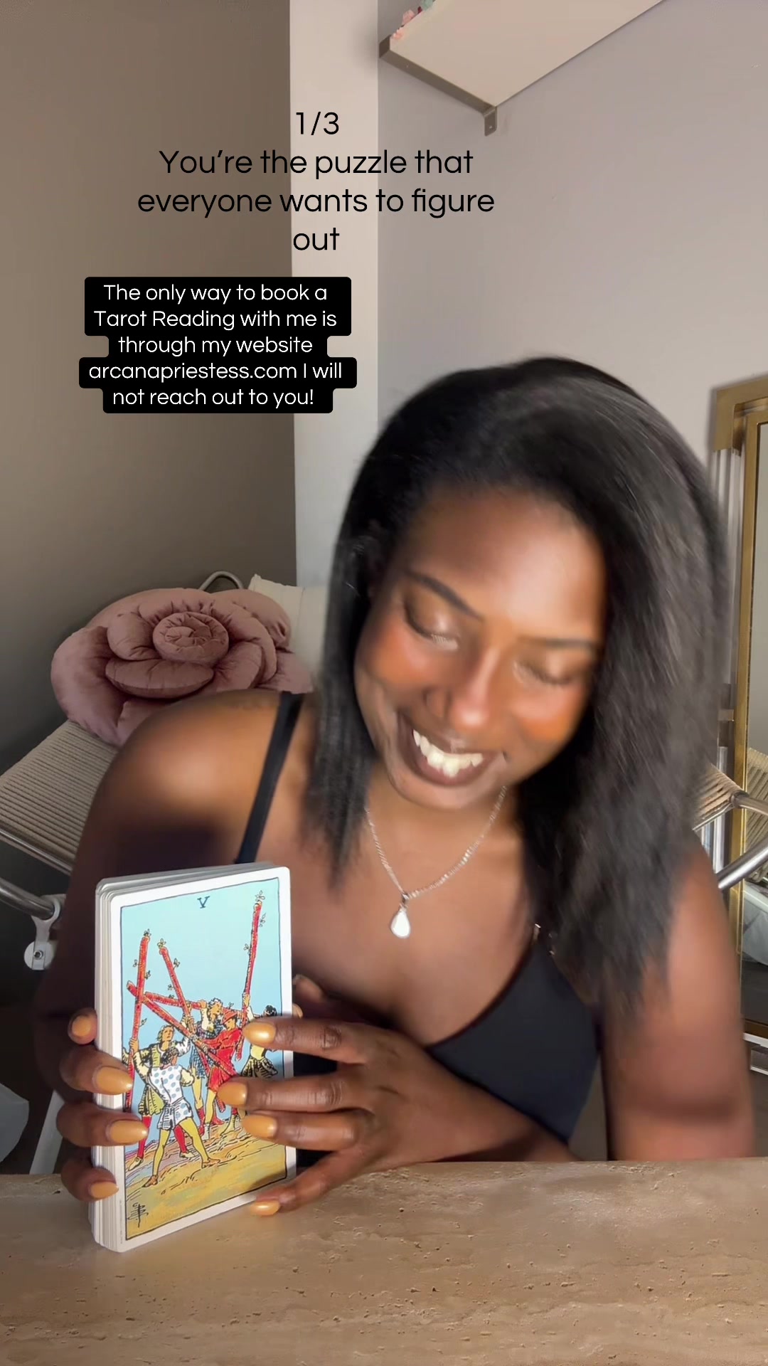 @Arcana Priestess Tarot Reader