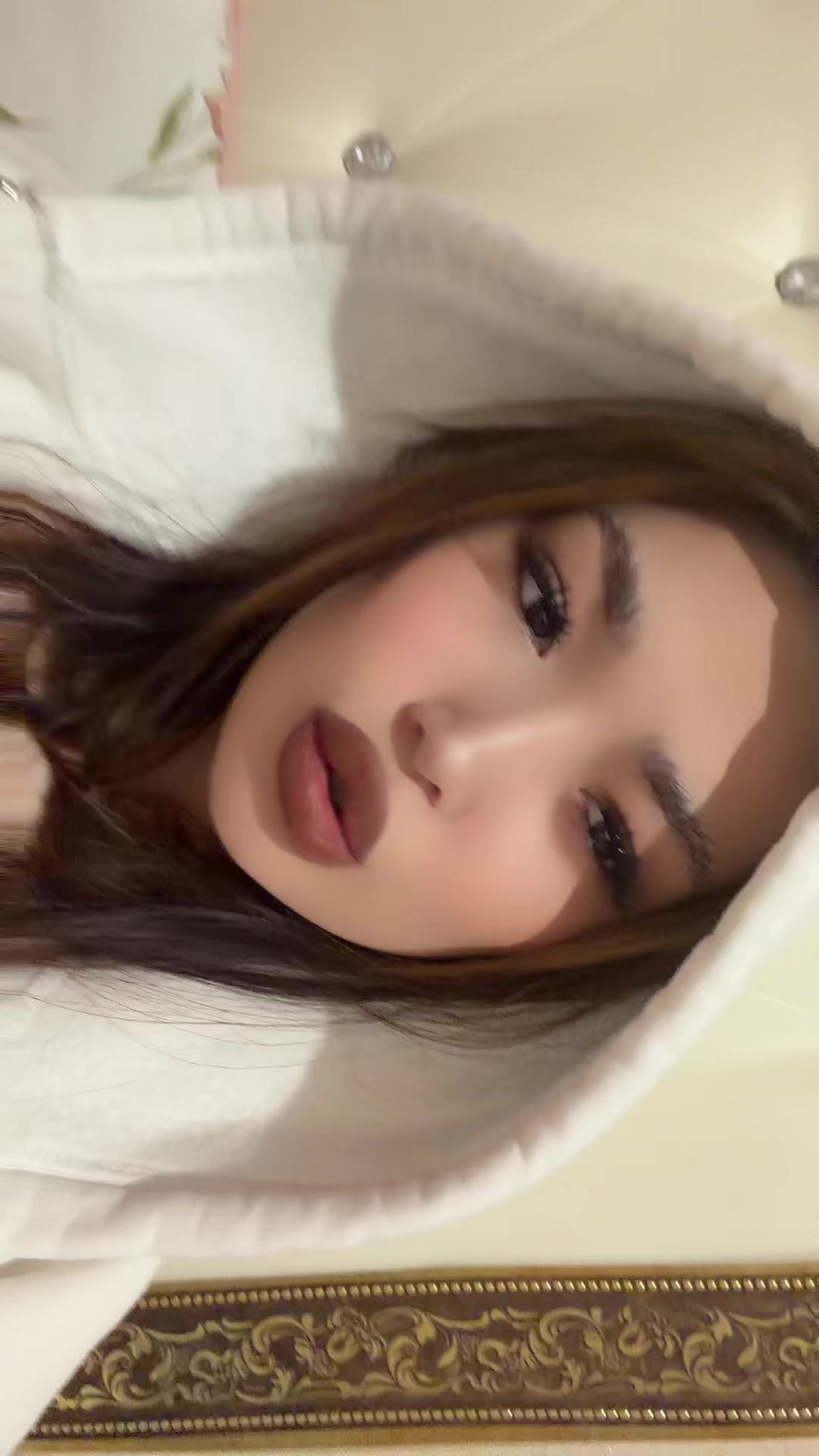 @Aeek 🌙