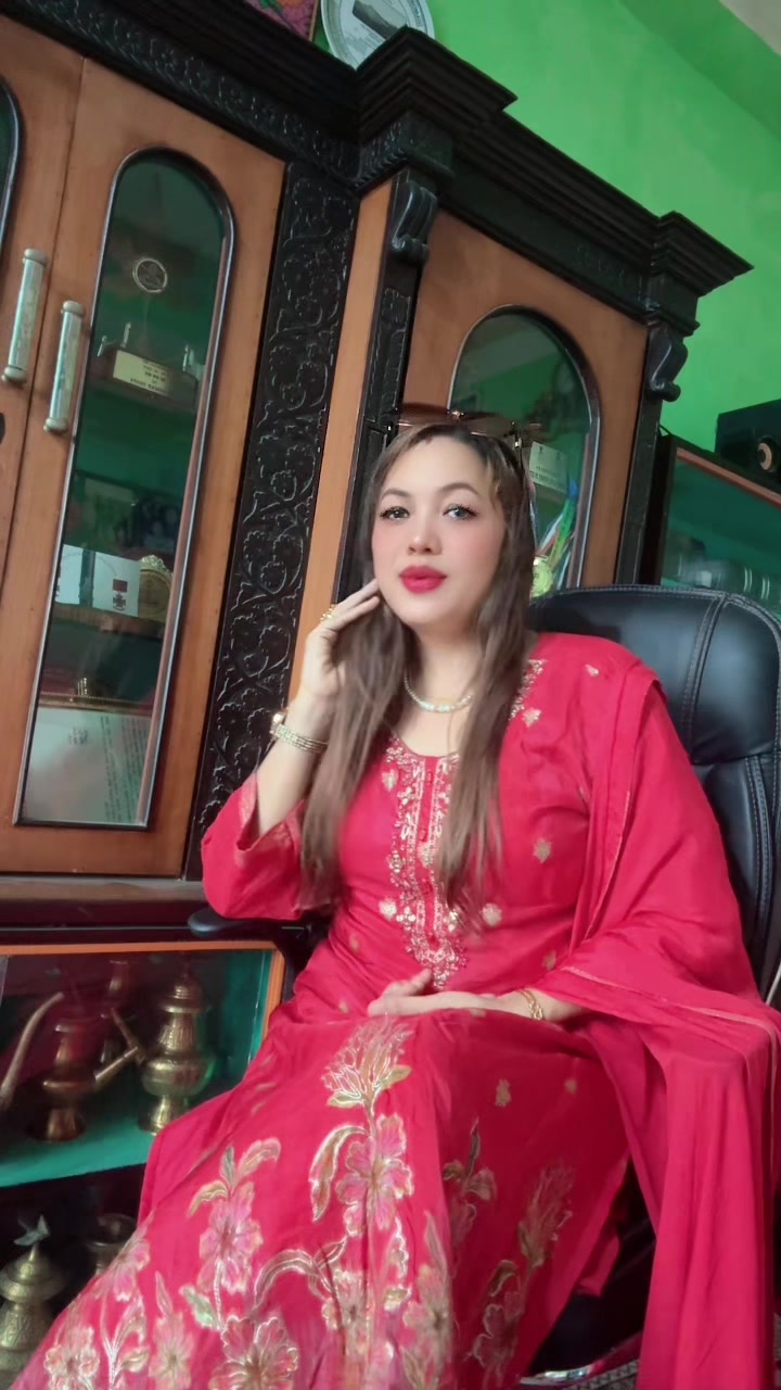 @🕉️Mrs.Laxmi🔱Basnet🕉️
