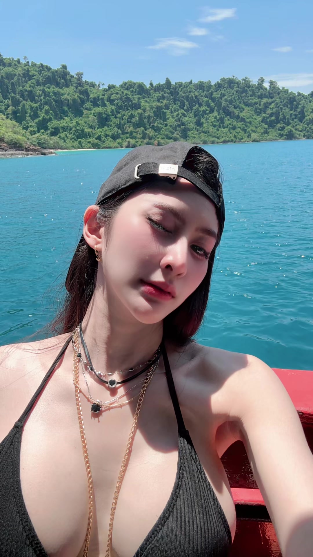 @Ploysupa