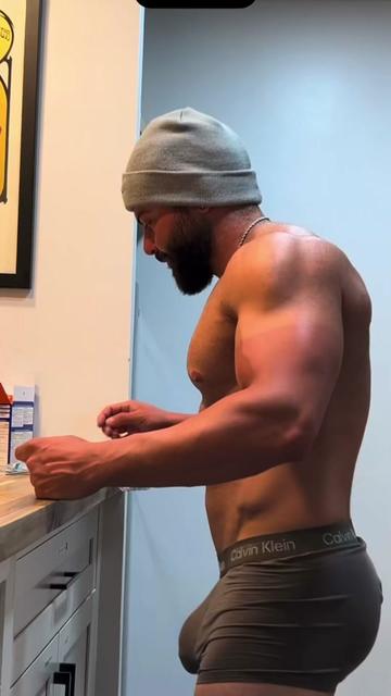 @papisandmuscles