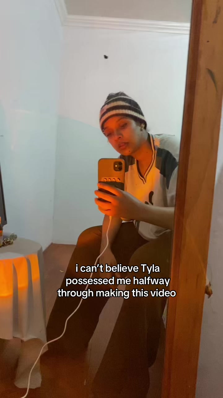 @TheColouredMakoti