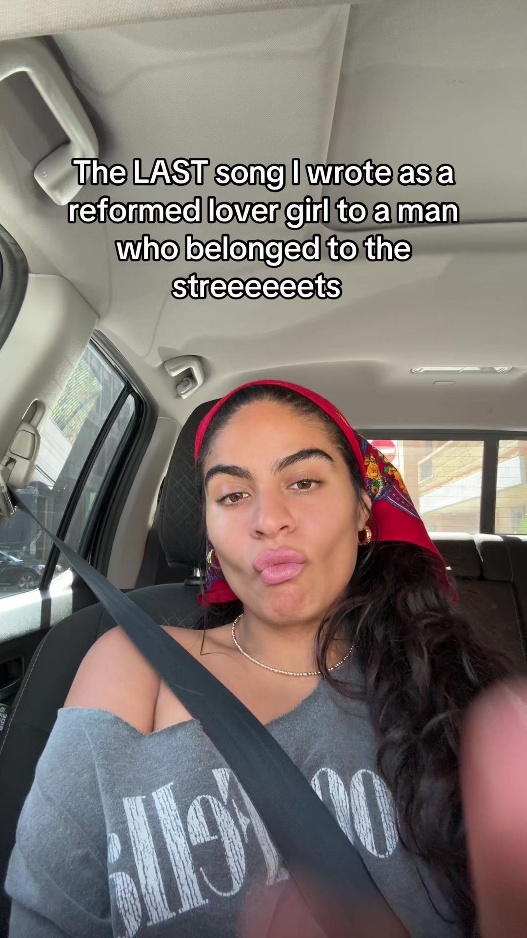 @Jessiereyez
