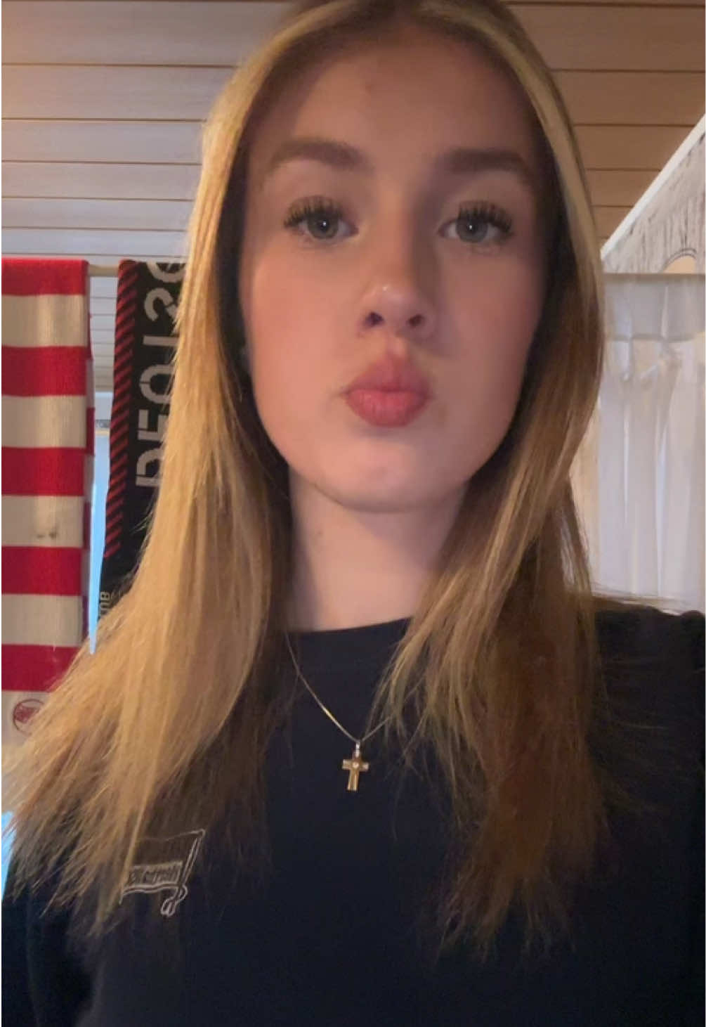 @𝒮𝒶𝓇𝒶𝒽 ⧗⎊४