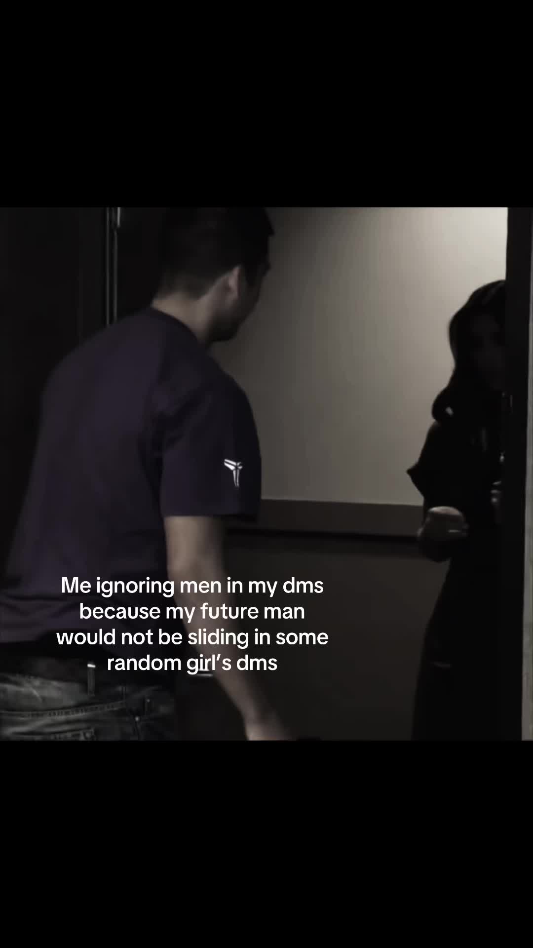 @R ✪