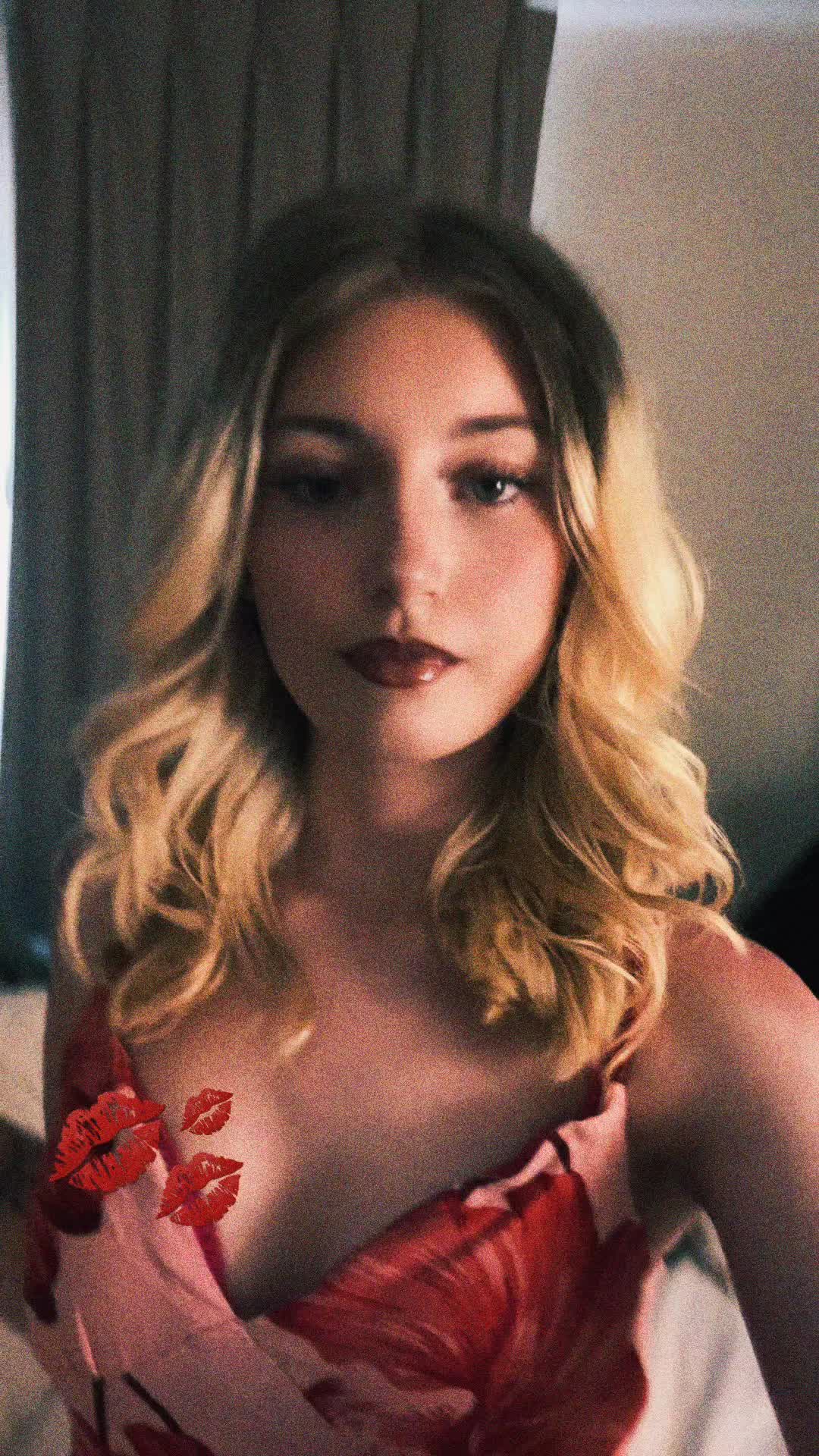 @emily242443
