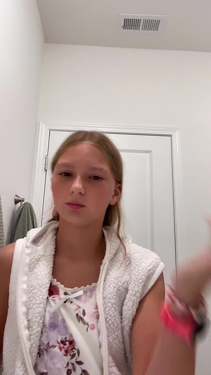 @LJTwins✝️❤️