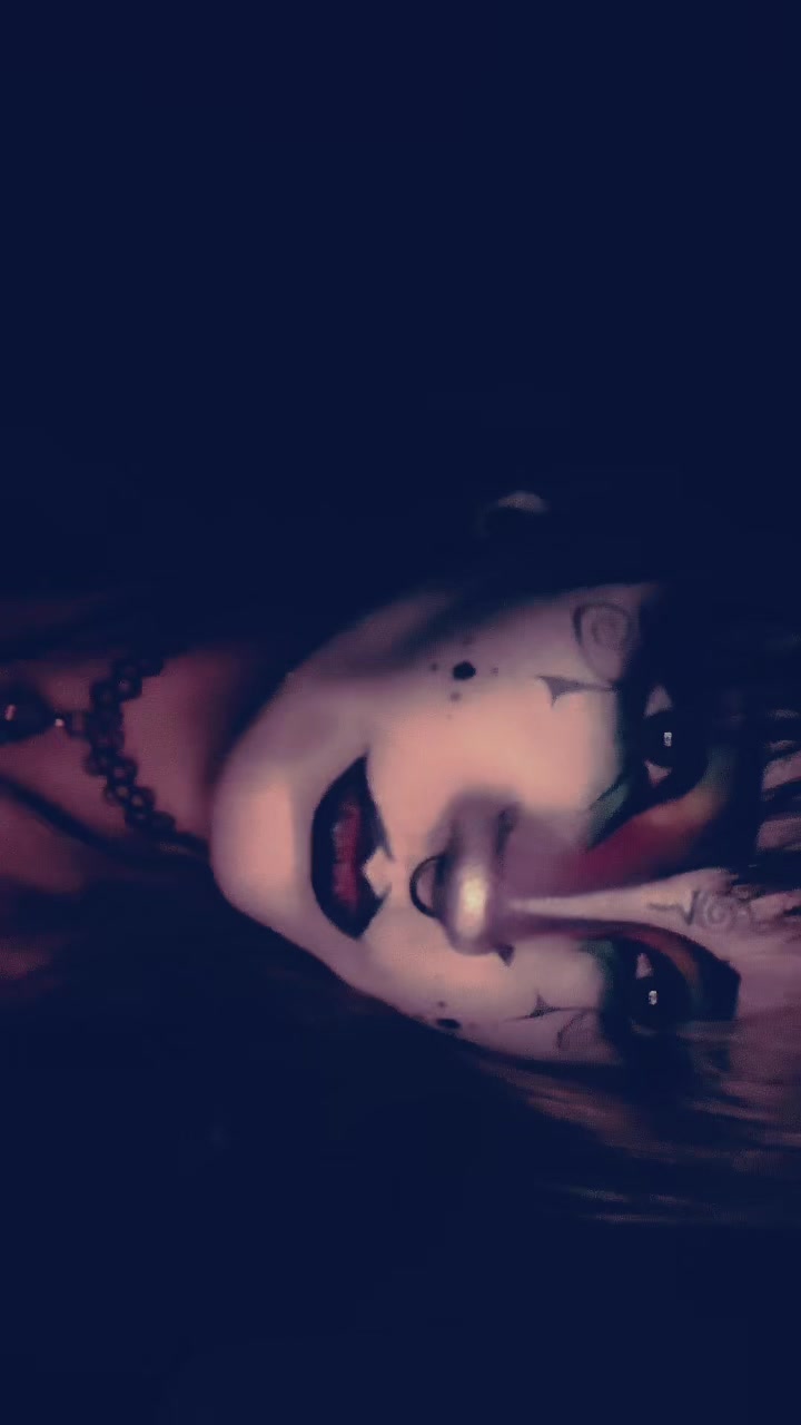 @⛧☾༺♰𝔐𝔬𝔫♰༻☽⛧