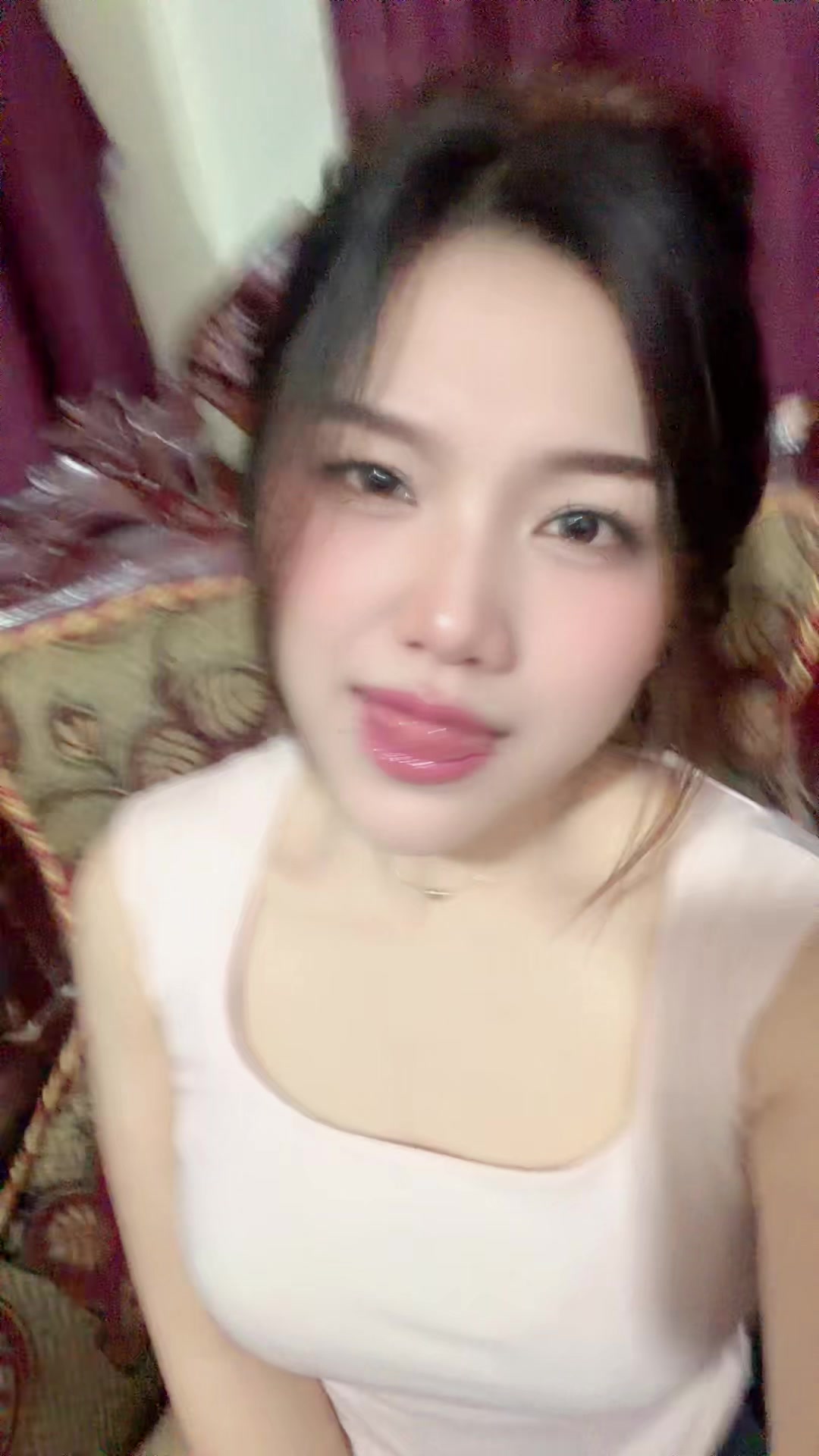 @Nella
