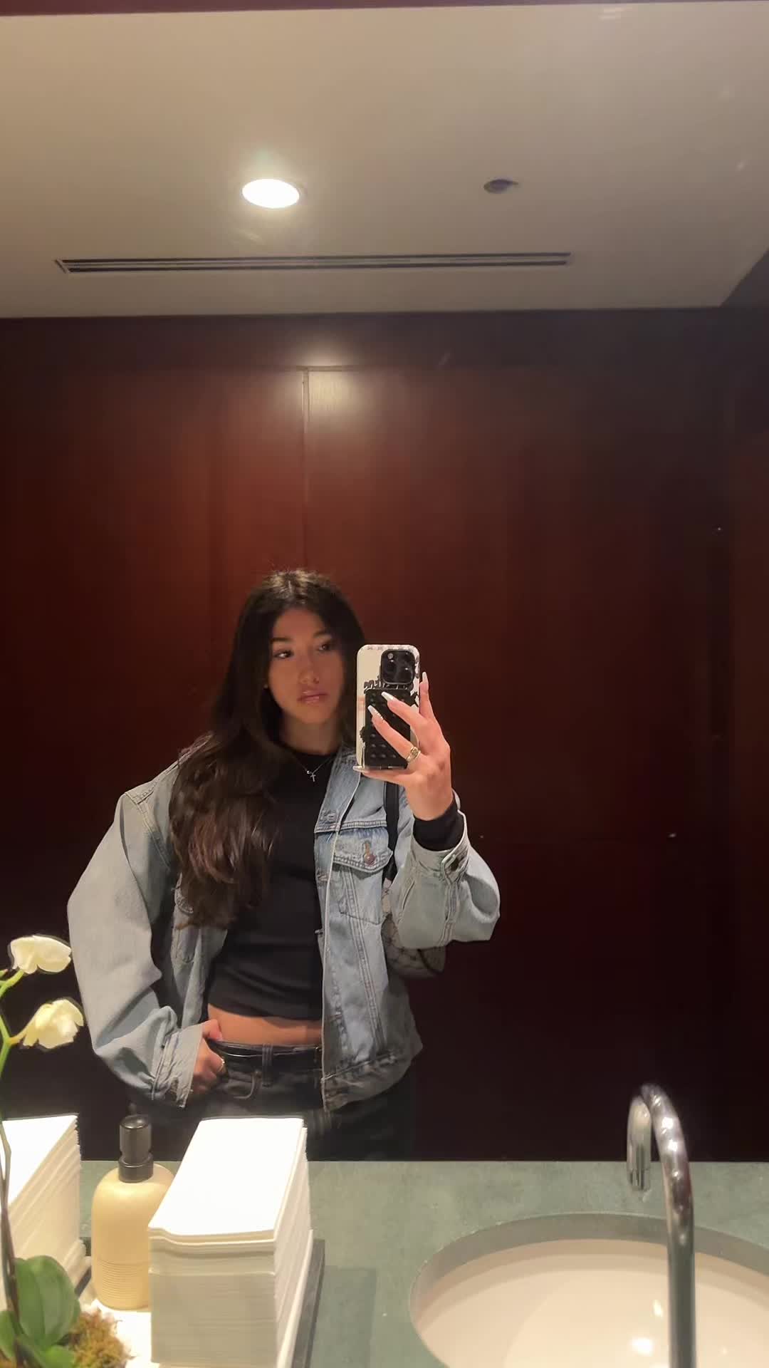 @ella rose