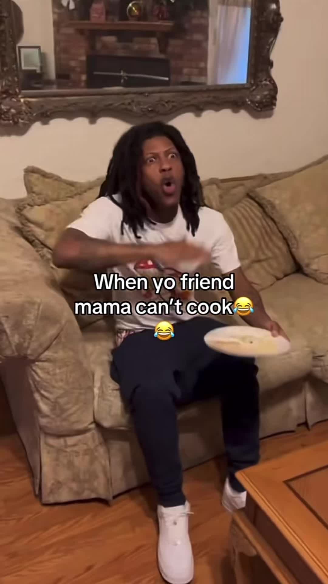 @girlhetoofunny0