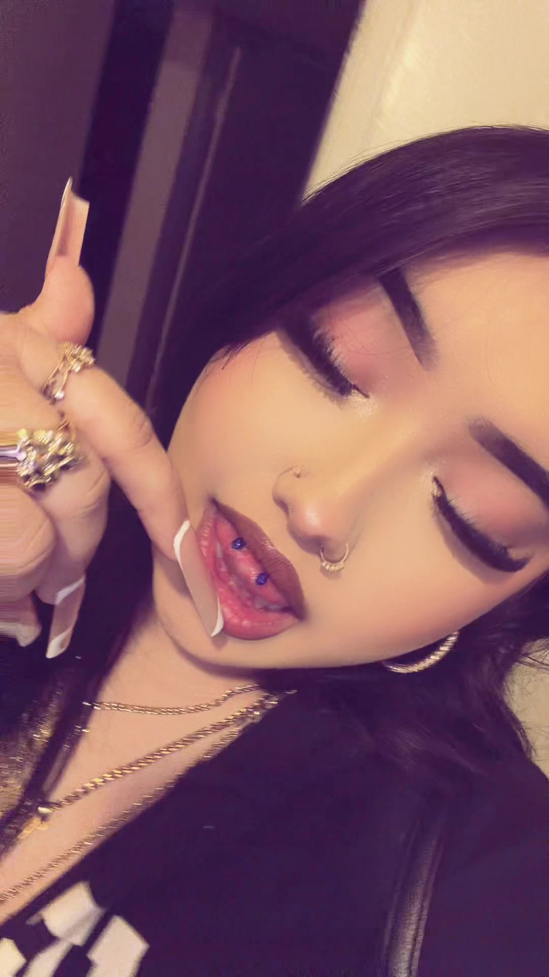 @Mezmariah