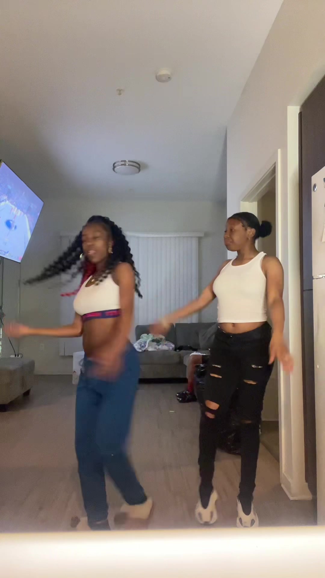 @iiilovveeehundosssss