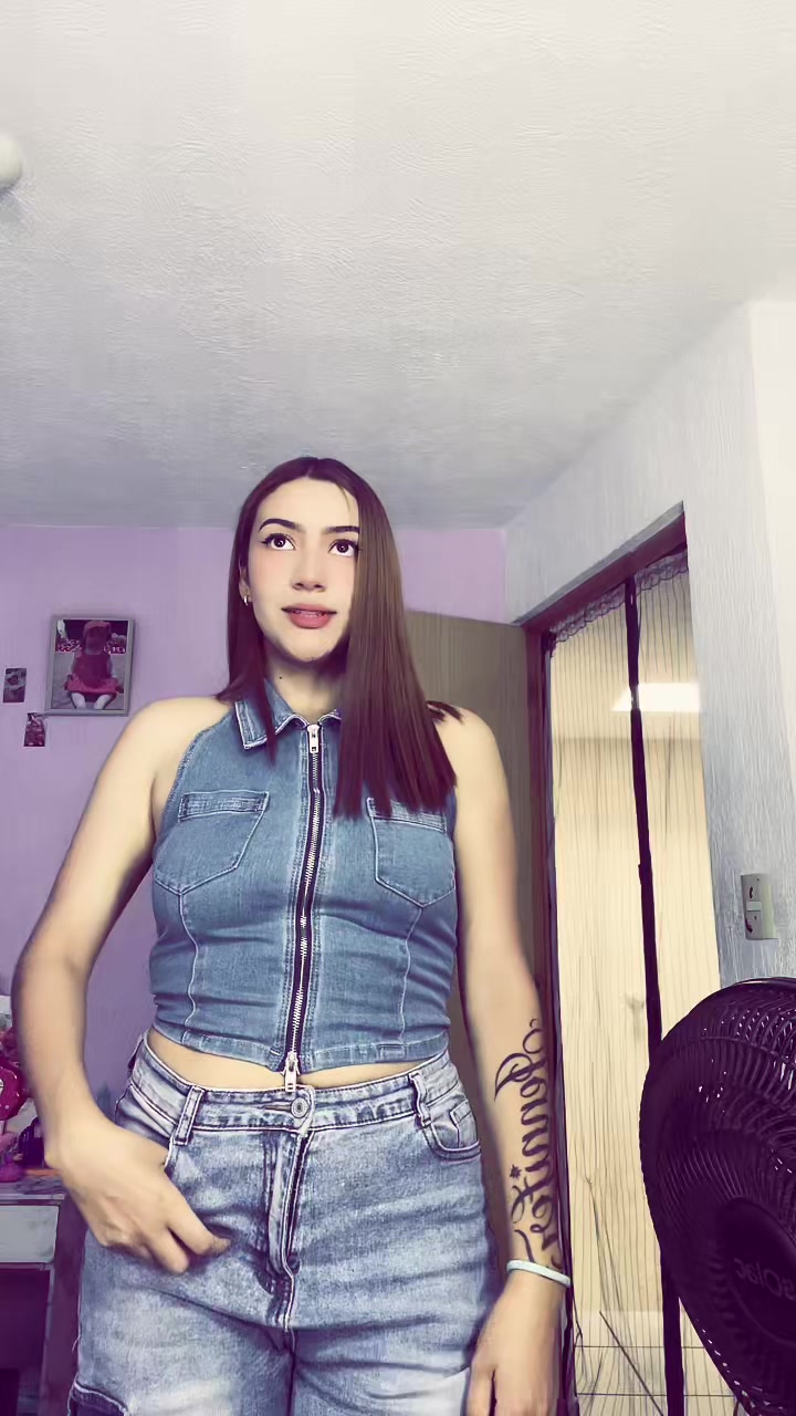 @Danni🤍👹