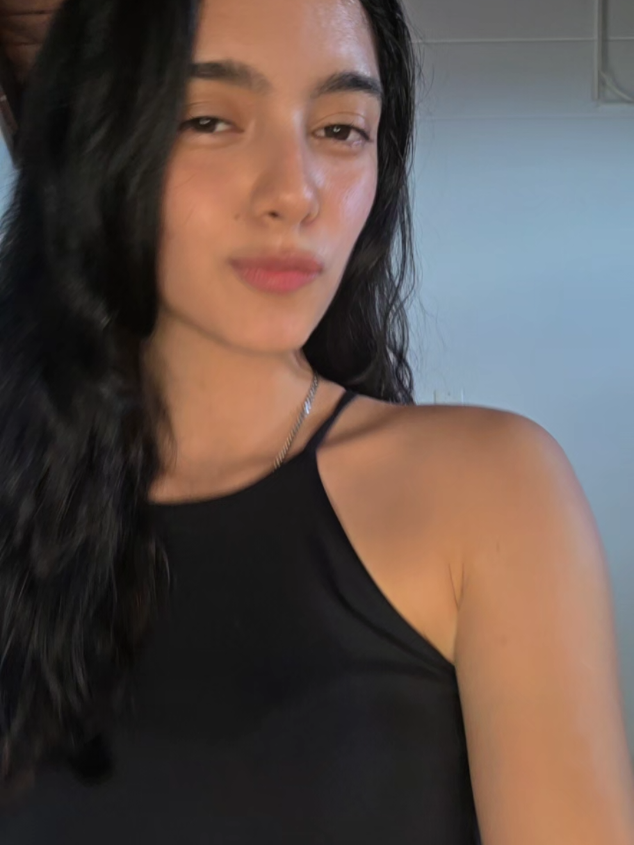 @Zharika Guzmán