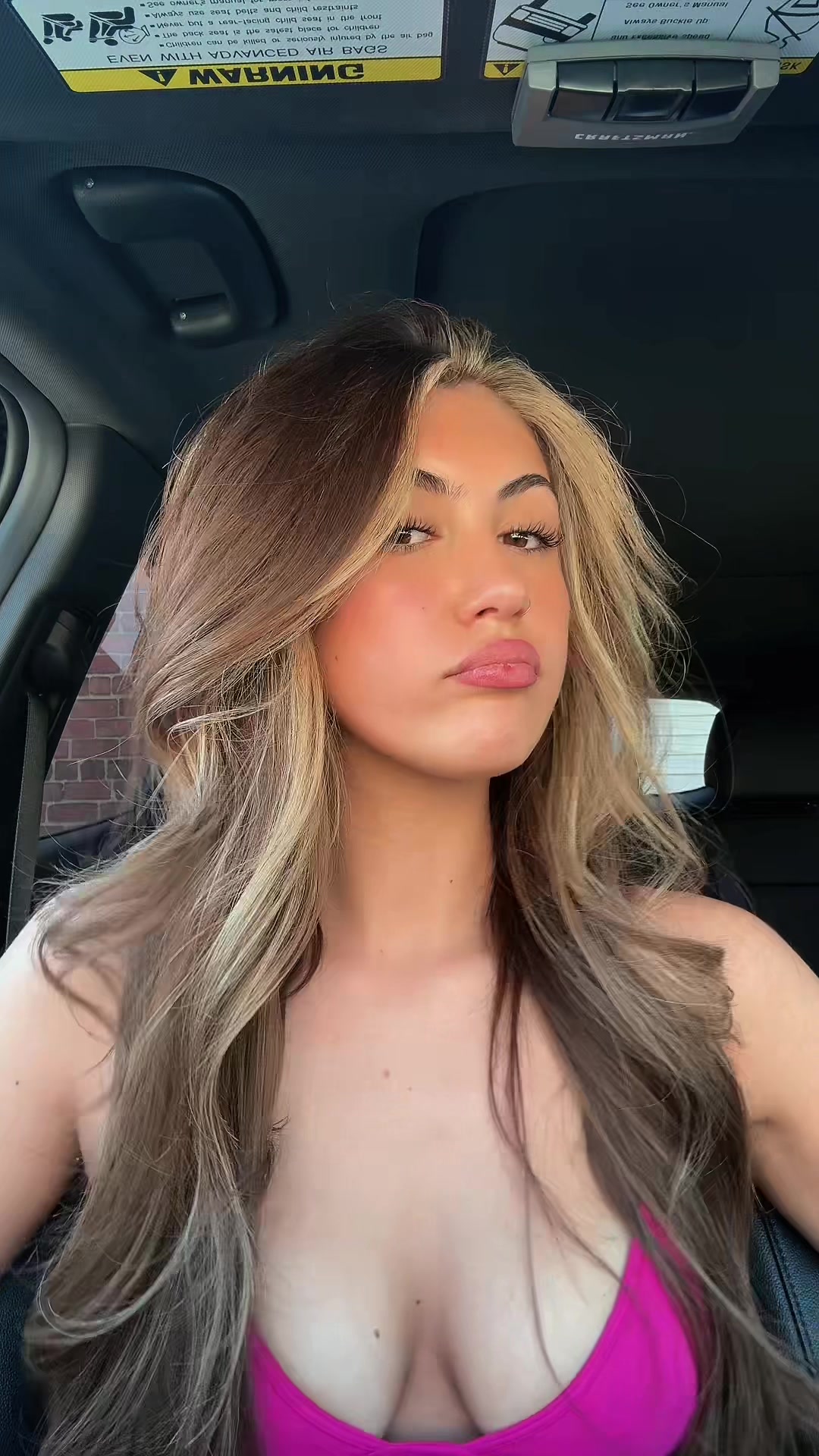 @lovee.miaaa