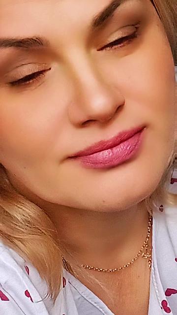 @Анюта🌺💫
